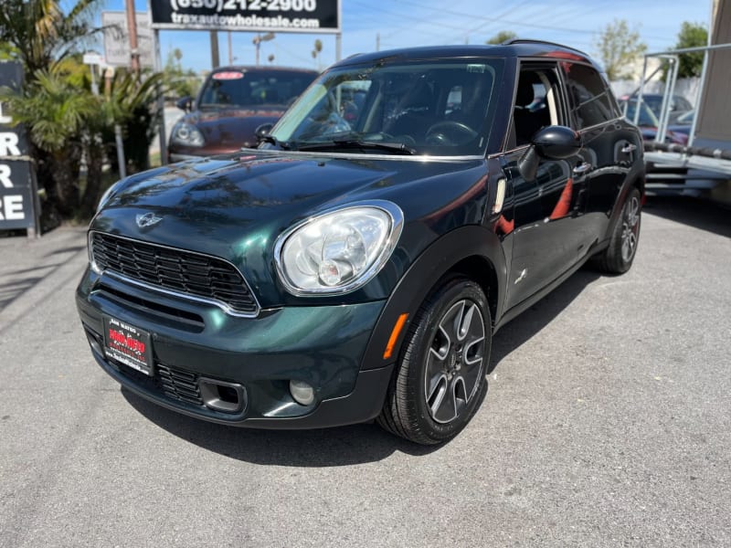 Mini Cooper Countryman 2011 price $8,888