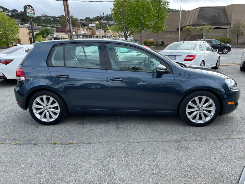 Volkswagen Golf 2014 price $15,888