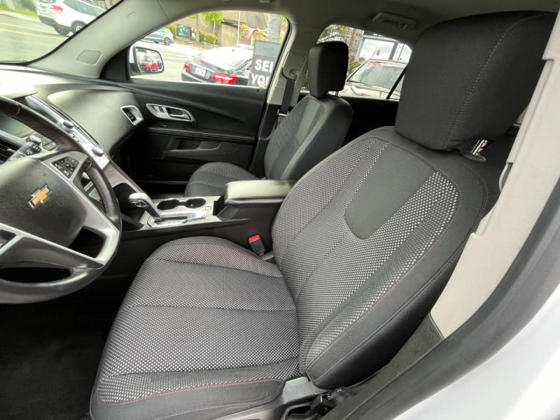 Chevrolet Equinox 2015 price $9,888