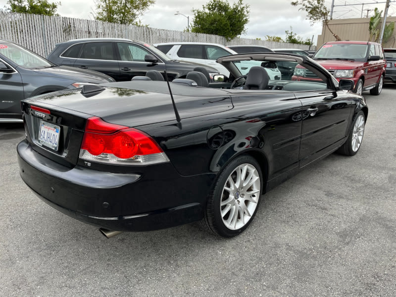 Volvo C70 2007 price $10,888