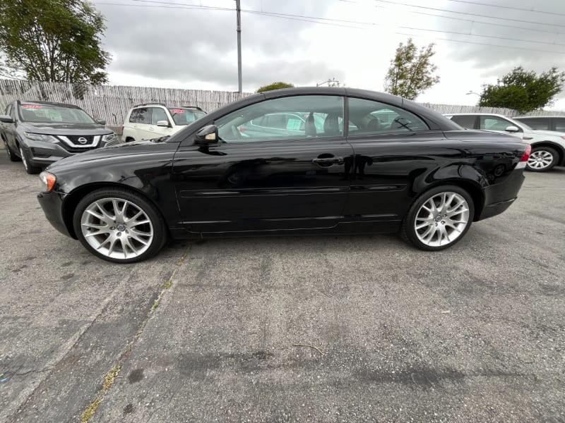 Volvo C70 2007 price $10,888