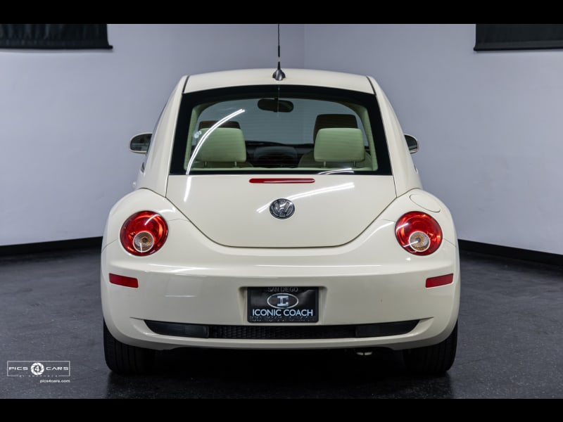 Volkswagen New Beetle Coupe 2008 price $10,888