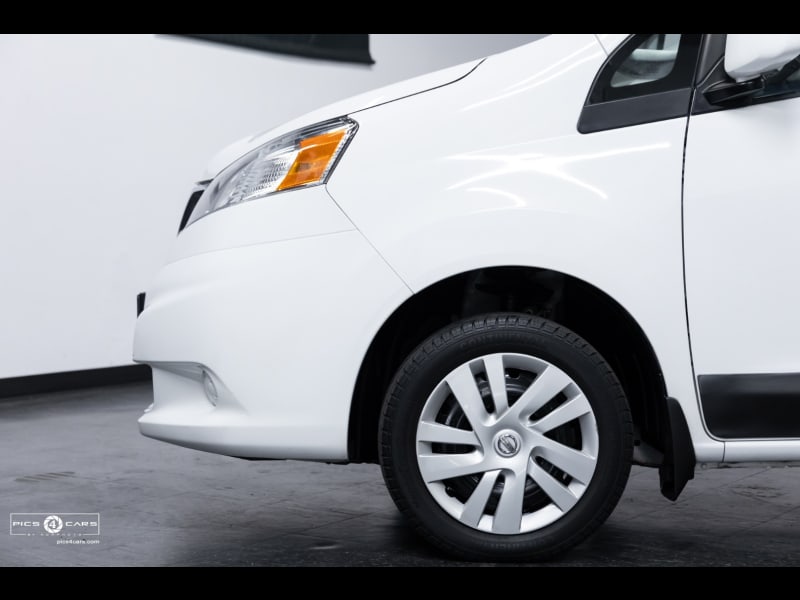 Nissan NV200 2015 price $17,988