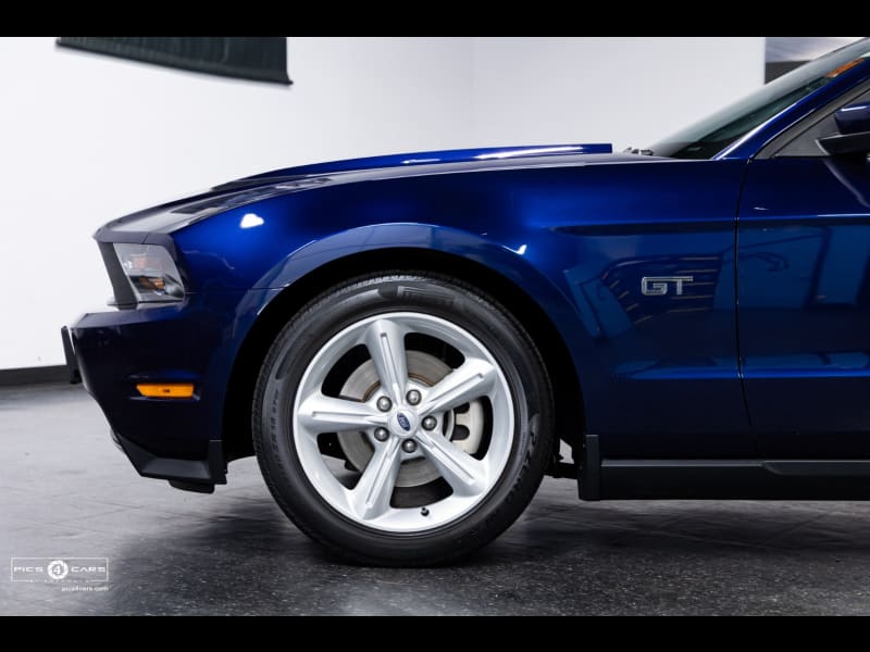 Ford Mustang 2010 price $25,888