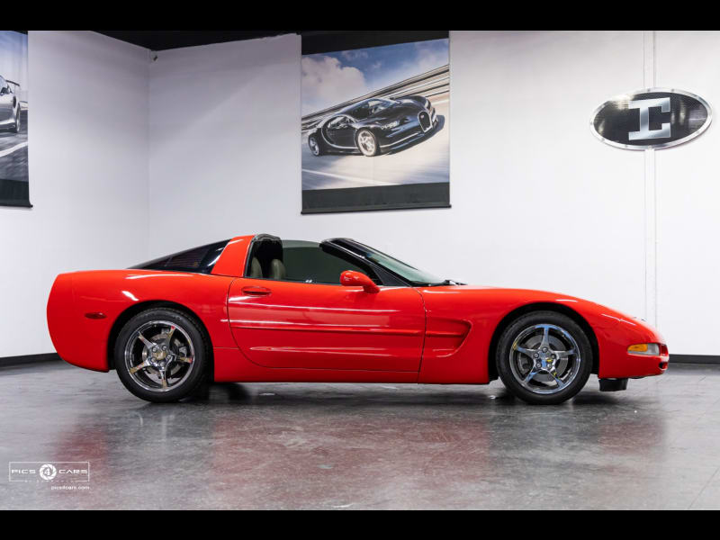 Chevrolet Corvette 2000 price $18,488