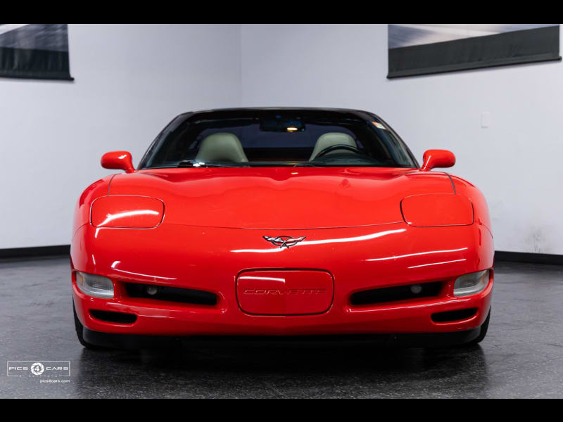 Chevrolet Corvette 2000 price $18,488