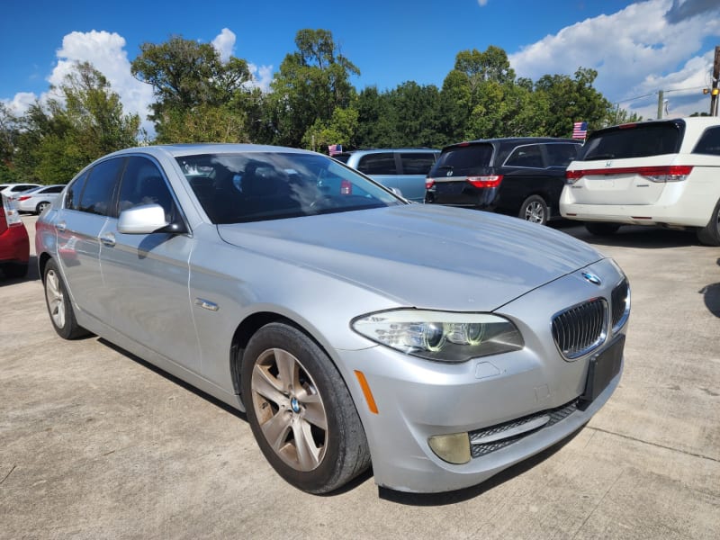 BMW 5-Series 2011 price $7,595