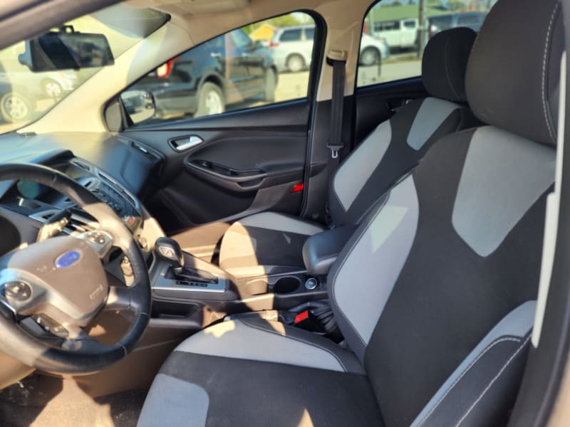 Ford Focus 2014 price $7,595