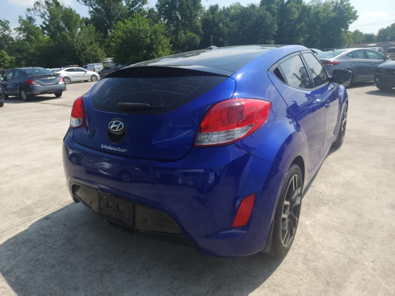 Hyundai Veloster 2012 price $4,795