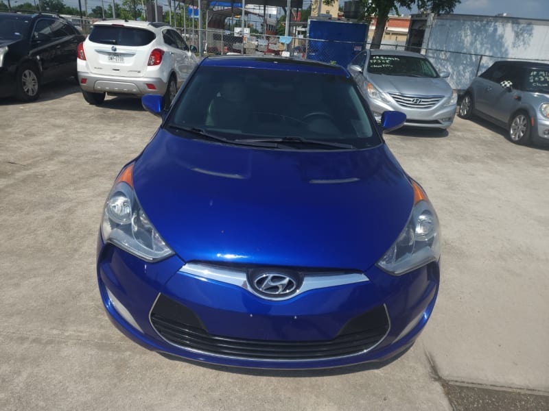 Hyundai Veloster 2012 price $4,795