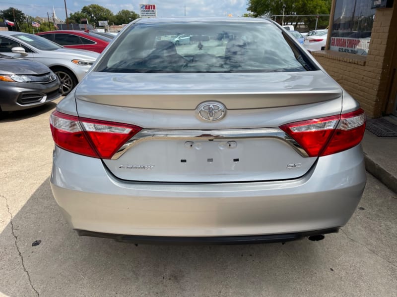 Toyota Camry 2015 price $14,749