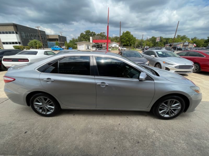 Toyota Camry 2015 price $14,749