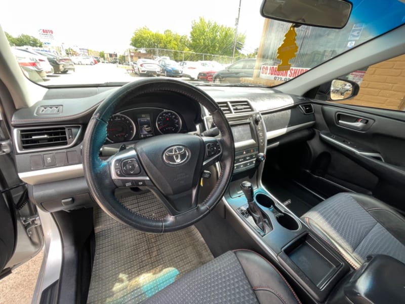 Toyota Camry 2015 price $14,749