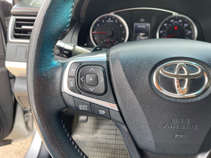Toyota Camry 2015 price $14,749