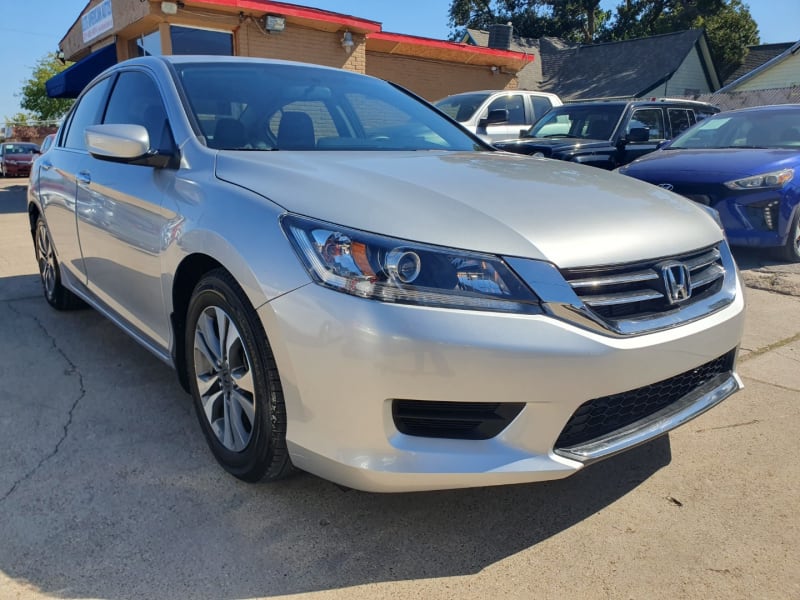 Honda Accord Sedan 2013 price $13,499