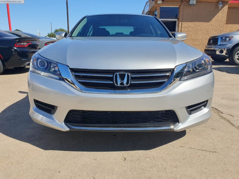 Honda Accord Sedan 2013 price $13,499