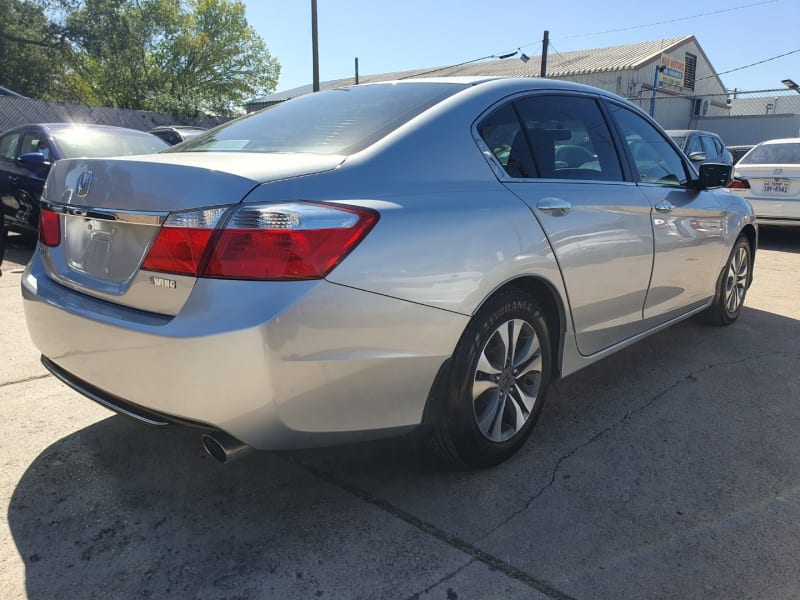 Honda Accord Sedan 2013 price $13,499