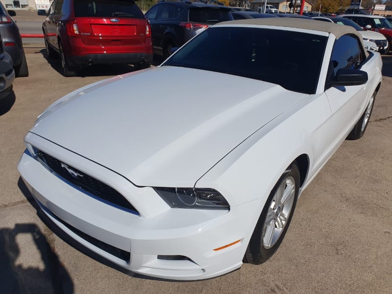 Ford Mustang 2014 price $12,999