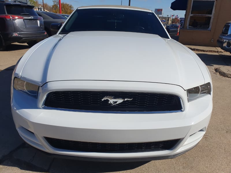 Ford Mustang 2014 price $12,999