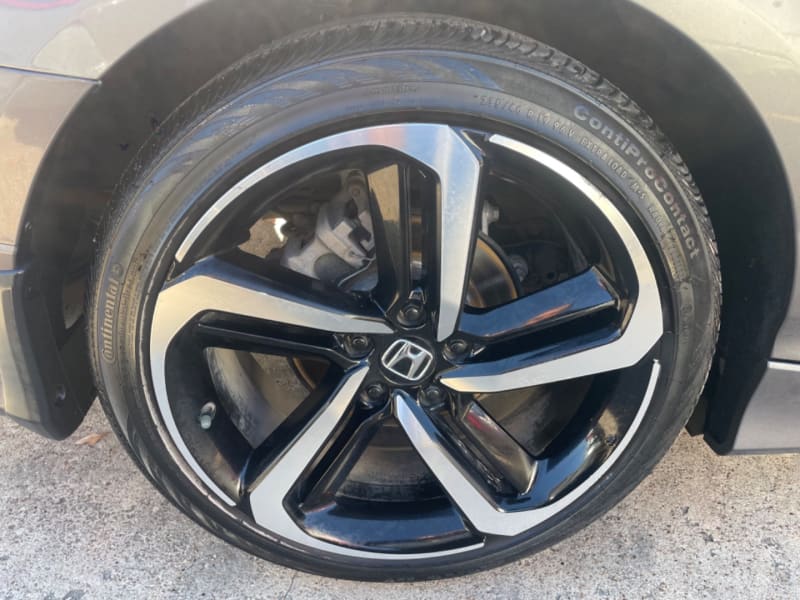 Honda Accord 2019 price $19,499