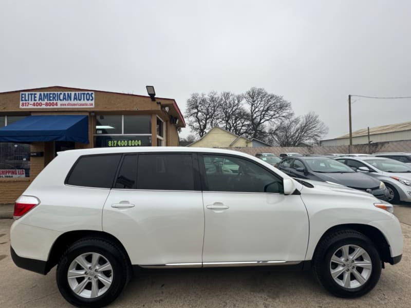 Toyota Highlander 2013 price $11,999