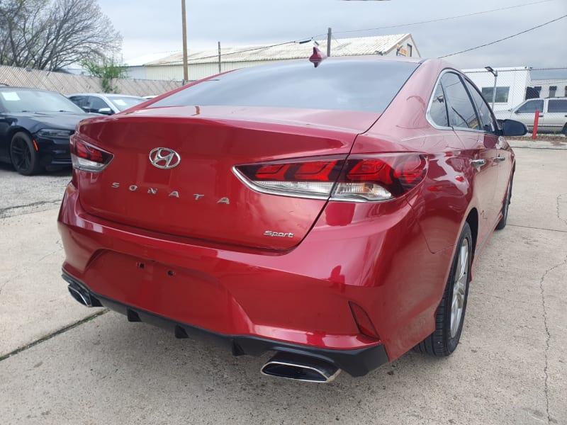 Hyundai Sonata 2018 price $10,999