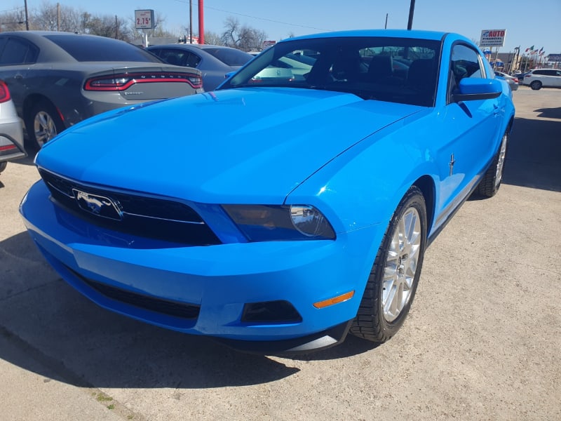 Ford Mustang 2012 price $11,999