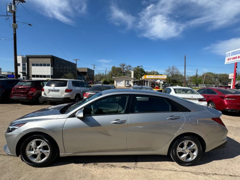 Hyundai Elantra 2021 price $13,999