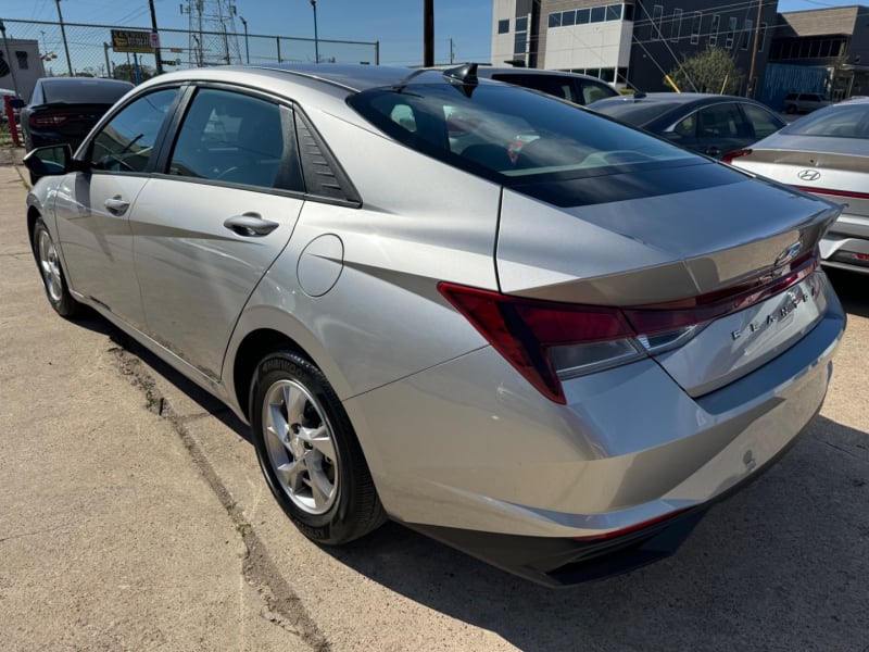 Hyundai Elantra 2021 price $13,999