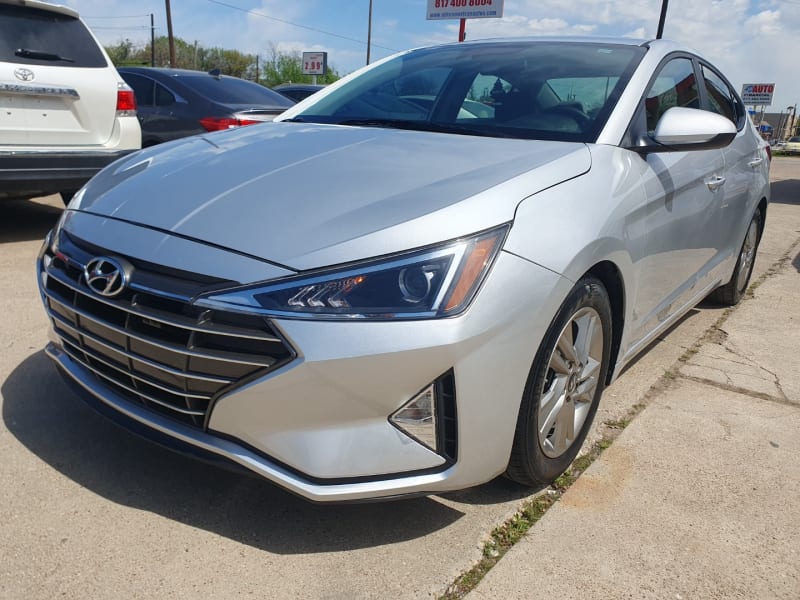 Hyundai Elantra 2019 price $11,999