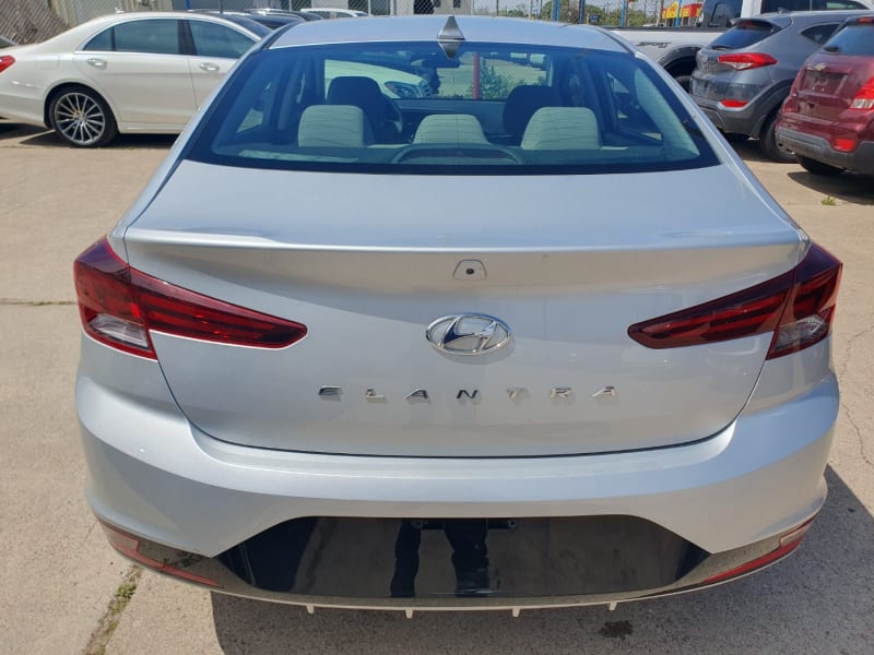 Hyundai Elantra 2019 price $11,999