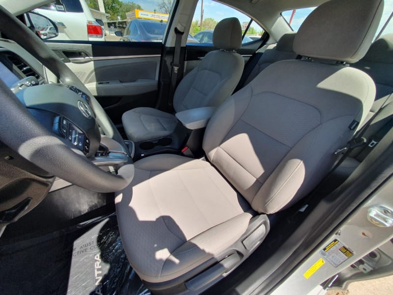 Hyundai Elantra 2019 price $11,999