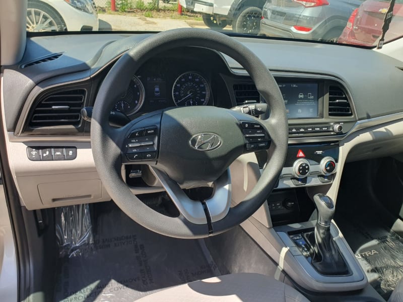 Hyundai Elantra 2019 price $11,999