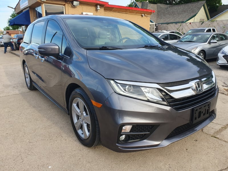 Honda Odyssey 2019 price $18,999