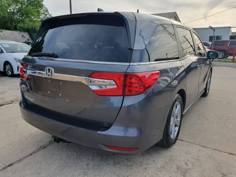 Honda Odyssey 2019 price $18,999