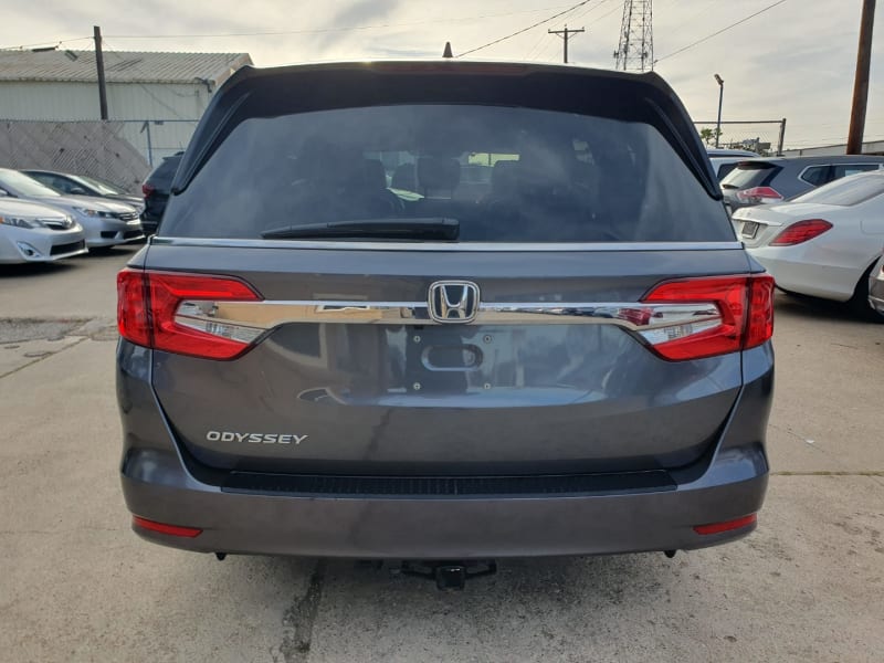 Honda Odyssey 2019 price $18,999