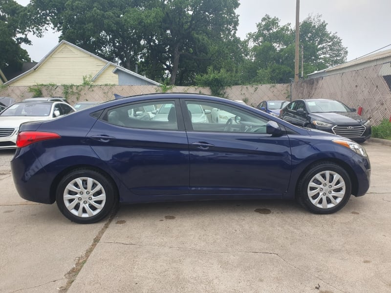 Hyundai Elantra 2011 price $6,749