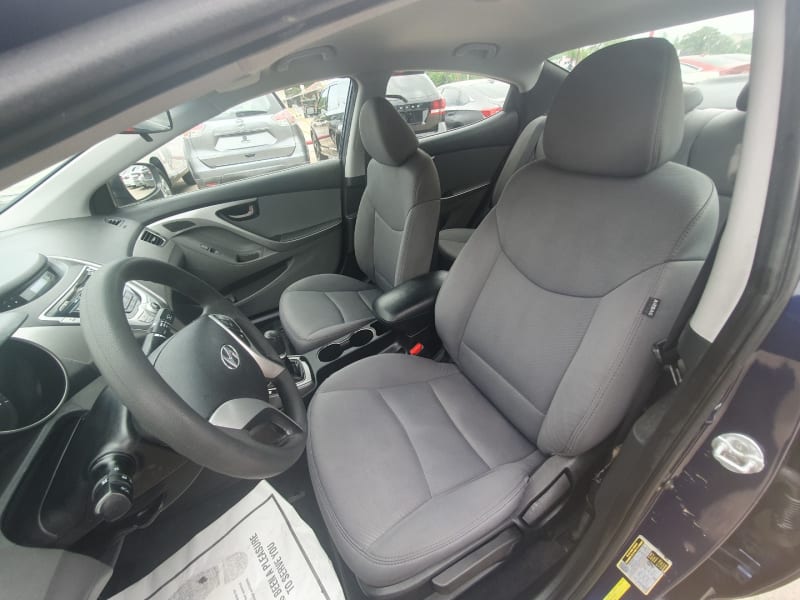 Hyundai Elantra 2011 price $6,749