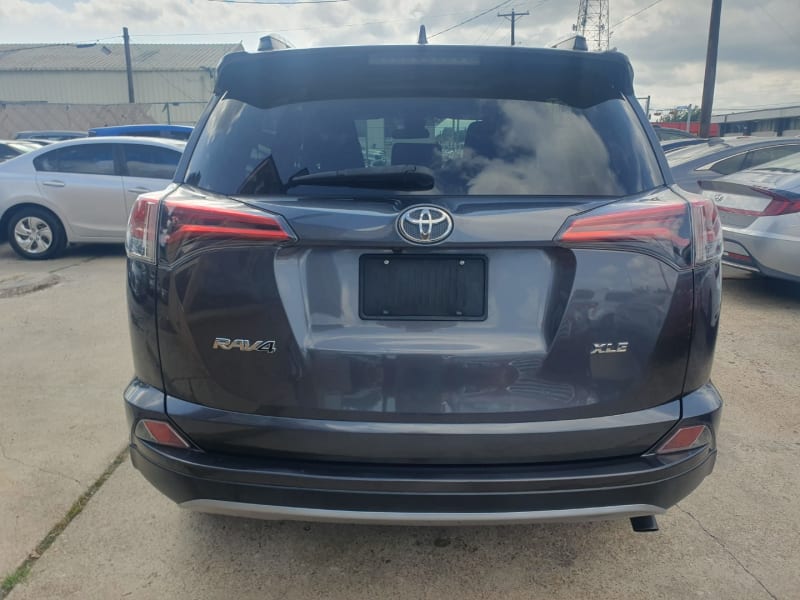 Toyota RAV4 2018 price $14,999