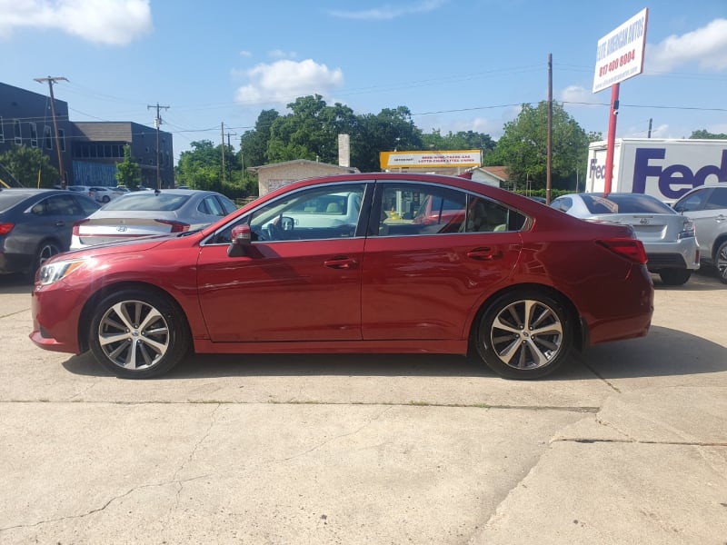 Subaru Legacy 2017 price $13,999