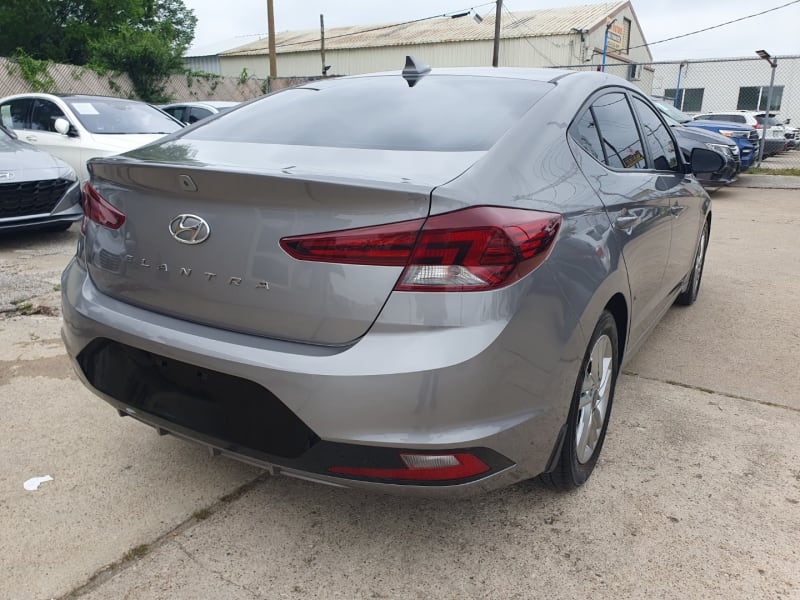 Hyundai Elantra 2020 price $9,999