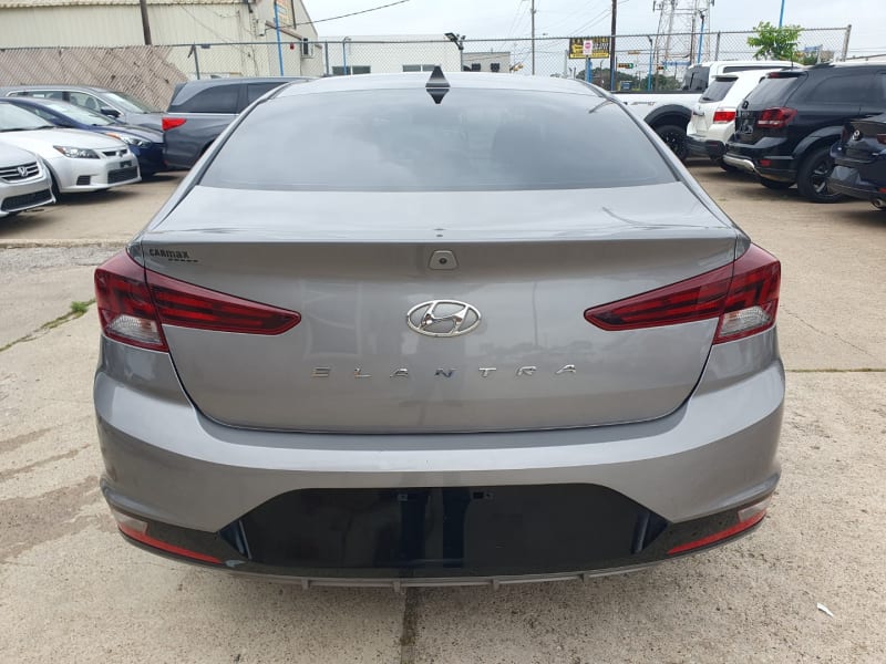 Hyundai Elantra 2020 price $9,999