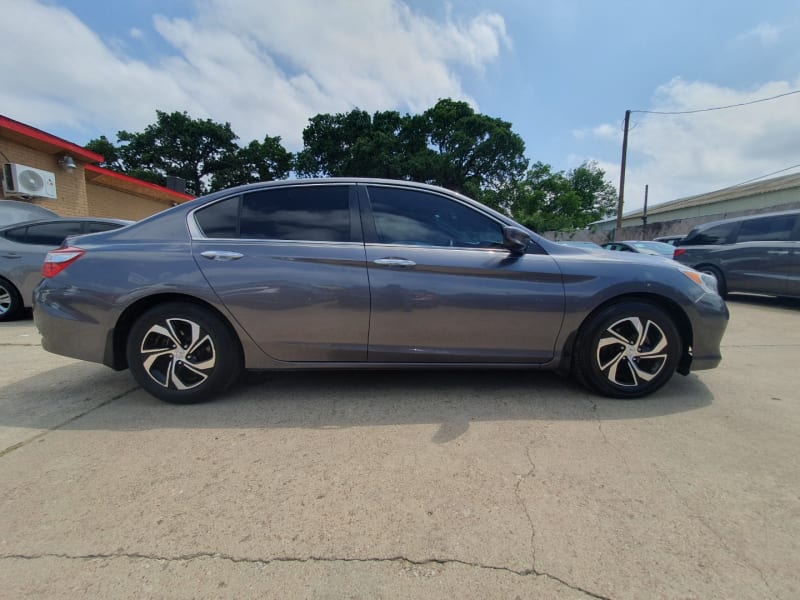 Honda Accord Sedan 2017 price $14,499