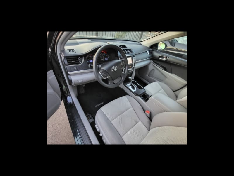 Toyota Camry 2014 price $12,990