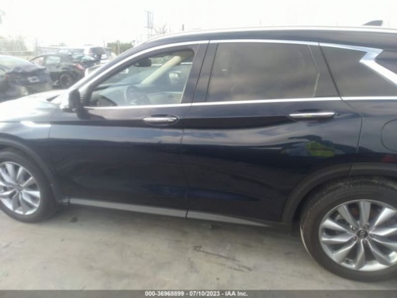 Infiniti QX50 2021 price $25,999