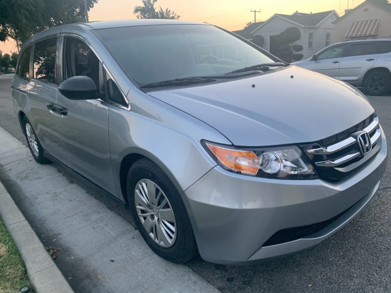 Honda Odyssey 2016 price $13,495