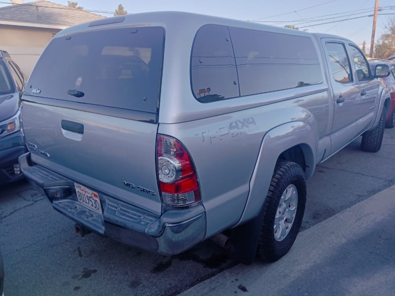 Toyota Tacoma 2009 price $16,999