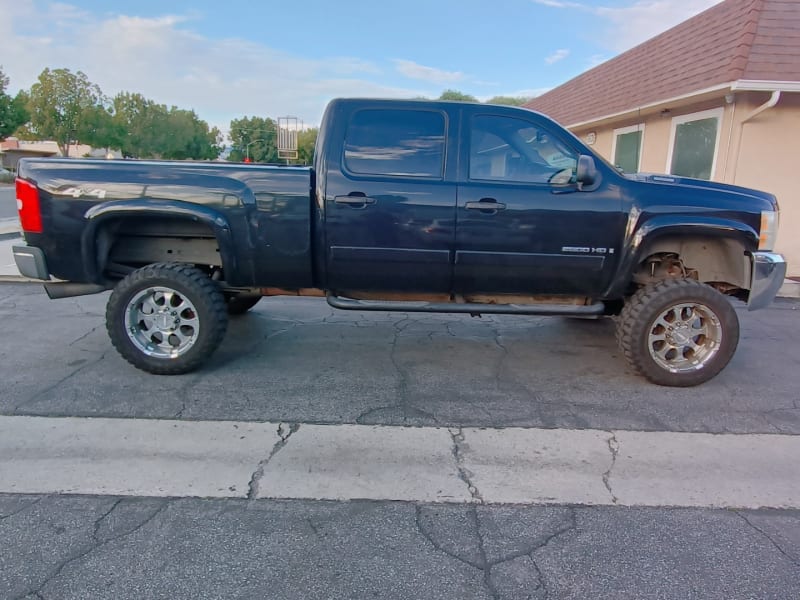 Chevrolet Silverado 2500HD 2007 price $9,999