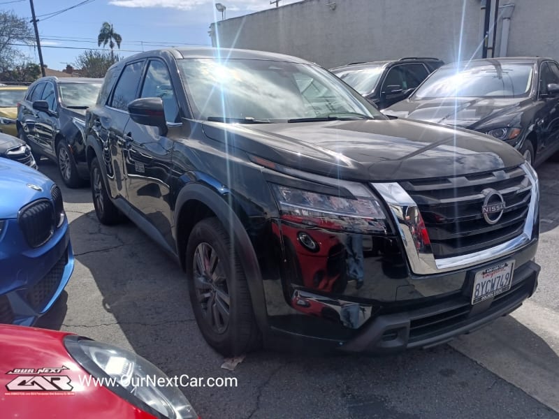 Nissan Pathfinder 2022 price $25,999