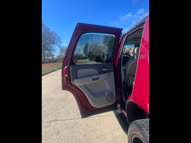 Chevrolet Tahoe 2007 price $8,000